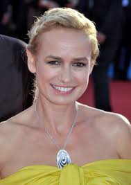 La comédienne française sandrine bonnaire revient sur l'agression qu'elle a subie il y a 20 ans. Sandrine Bonnaire Wikipedia