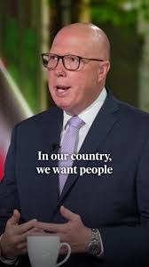 Mike Leech's Instagram, Twitter & Facebook