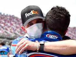 He has agreed to purchase a nascar cup series charter with partner denny hamlin while jordan is widely considered to be the greatest basketball player of all time and current owner of the nba's charlotte hornets, he will now also be the. Michael Jordan Denny Hamlin Grunden Nascar Team Fur Bubba Wallace