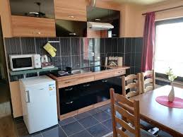 Komplet kuhinje i kuhinjski sistemi. Apartment Rooms Hazler Slunj Nove Cijene Za 2021