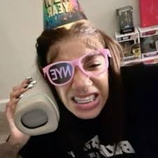 should've kept that 3rd pick , should've picked up a younger pg vandersloot  got one foot in the basketball grave , the ariel pick was a waste , our “  shooters ”