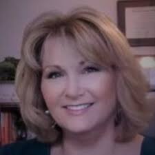 Lori Petry's Instagram, Twitter & Facebook