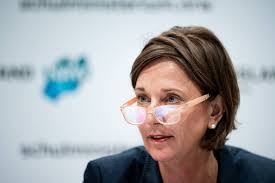 Nrw schickt schüler ab montag in den distanzunterricht. Corona Tests An Schulen Nrw Wie Es Nach Den Ferien Aussehen Konnte