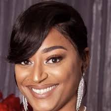 Rayona Deanes and Darren Herd's Wedding Website