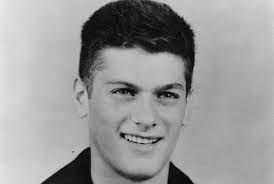 Volatile Facts About Tony Curtis, Hollywood's Dark Heartthrob