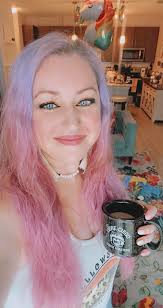 Holiday weekend fbf&f. 🤣🤣🤣🤣 Before you do anything stupid this weekend,  just remember the Judge wont be in until Tuesday.. シ