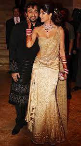 Jun 24, 2021 · raj kundra shared a deepfake video of him and shilpa shetty turning into leonardo dicaprio and kate winslet in titanic. In Pictures Shilpa Shetty Kundra And Raj Kundra S Wedding Celebrations Vogue India
