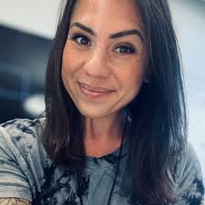 A couple of months ago, a group of passionate women in Engineering  contacted Angeline Pleunis and me to express that they wanted to  participate in Women Tech Council's annual #SheTech #ExplorerDay. |