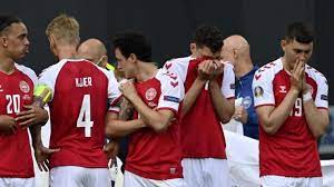 Eriksen awake and stabilized at hospital after collapsing on field vs. Christian Eriksen Zusammenbruch Psychologische Hilfe Fur Danemark Team Bei Der Em 2021