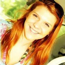 Hannah Snelling's Instagram, Twitter & Facebook