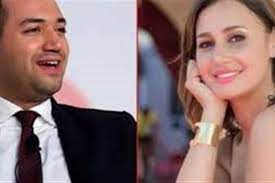 معز مسعود و مصطفي حسني. Ø¨Ø³Ø¨Ø¨ ØµÙˆØ±Ø© ÙˆØªØ¹Ù„ÙŠÙ‚ Ù…Ø¹Ø² Ù…Ø³Ø¹ÙˆØ¯ ÙˆØ­Ù„Ø§ Ø´ÙŠØ­Ø© ÙŠØ«ÙŠØ±Ø§Ù† Ø§Ù„Ø¬Ø¯Ù„ Ø­ÙˆÙ„ Ø§Ø±ØªØ¨Ø§Ø·Ù‡Ù…Ø§ ØªÙØ§ØµÙŠÙ„ Ø§Ù„Ù…ØµØ±ÙŠ Ø§Ù„ÙŠÙˆÙ…