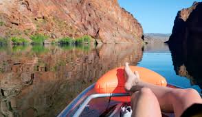 Come enjoy a special night under the stars.launch from willow beach, enjoy the desert sunset and toast marshmallows next to a roaring fire.this is an amazing opportunity to experience the solitude and grandeur of the black canyon. Vegas Glass Kayaks
