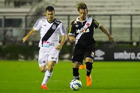 Com o resutado se manteve em 12° lugar, o último a se classificar para uma copa continental, mas pode perder ainda mais uma posição, já que a própria ponte. Vasco Perde Para A Ponte Preta Em Sao Januario 3 A 0 Netvasco