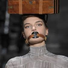 Listen to Vjuan Allure