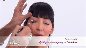 4 conseils, pour bien maquiller des yeux en amande. Comment Se Maquiller Si On A De Grands Yeux En Amandes Video Dailymotion