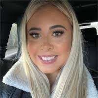 Alicia Avant's Instagram, Twitter & Facebook