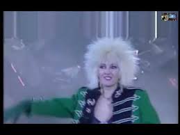 Italian pop singer spagna, also called ivana spagna, started climbing regional charts in 1986 following launching easy lady. a calendar year later, the musician achieved her initial smash. Spagna Easy Lady 1986 Youtube