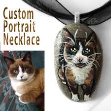 The best gift for pet lovers. Custom Pet Portrait Necklace Stone Rainbowofcrazy