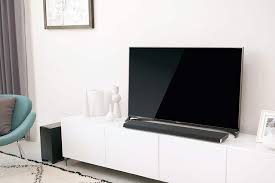 Samsung tv the serif qe49ls01tauxzg white. Soundbar Vs Surround Anlage Was Eignet Sich Besser Fur Das Heimkino