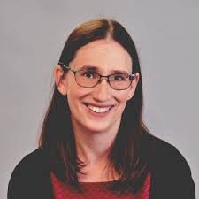 Laura Clemens's Instagram, Twitter & Facebook