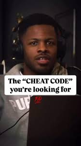 Sea Suns greetings from Cape May Convention center Beach Go Birds✨ Huge  Shout out to the artist Brendan Schaffer !💯🦅 Well Done Brendan! Thanks  for sharing your Blessings with all of us