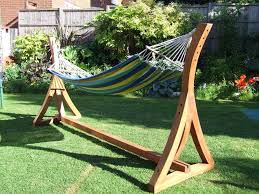 Wooden Hammock Stand Diy Google Search Suporte De Rede Ideias Redario