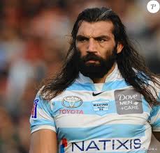 Ruckfield, la marque de vêtements rugby de sébastien chabal. Regardez Sebastien Chabal Laisser Libre Court A Son Cote Rebelle Purepeople