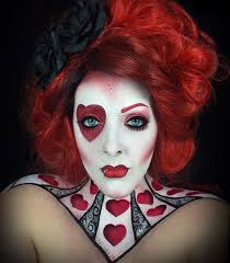 Queen of hearts Halloween makeup and costume ideas