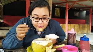 Check spelling or type a new query. Uniknya Bakso Degan Bakso Dalam Kelapa Muda Yang Kenyal Gurih