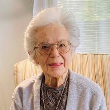 Sophia Papadatos's Instagram, Twitter & Facebook