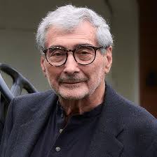 Amazon.com: The Singular Mark Twain: A Biography: 9781400095278: Kaplan,  Fred: Books