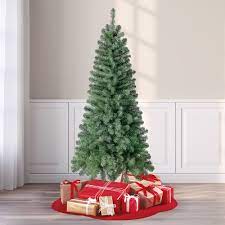Shop.alwaysreview.com has been visited by 1m+ users in the past month Walmart Is Selling A 6 Foot Artificial Christmas Tree For 22 And People Are Giving It Rave Reviews