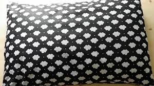 Satu bantal butuh berapa dakron. Cara Menjahit Bantal Tidur Mudah Dan Praktis Youtube
