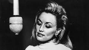 Why does dolly parton always wear wigs? Here S What Dolly Parton S Real Hair Looks Like