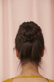 This is a daisy and cute fishtail braided hairstyle which can be created within a few steps. 26 Easy Hairstyles For Long Hair You Can Actually Do On Yourself