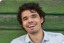 What is Dr Bennett Chotiner's training and experience