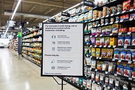 Amazon Fresh Grocery Store Opens With Smart Shopping Carts Fresh Grocery Store Fresh Groceries Grocery Store