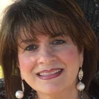 Jennifer Castille's Instagram, Twitter & Facebook