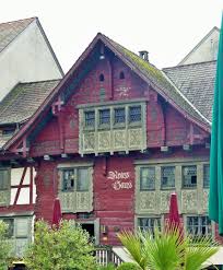 Simply known as the red house, this building was owned by a wealthy couple and used as. 31 Rotes Haus Dornbirn Foto Bild Europe Osterreich Vorarlberg Bilder Auf Fotocommunity