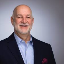 Dear LinkedIn Friends, A bit of news from me. After three amazing years, I  am moving