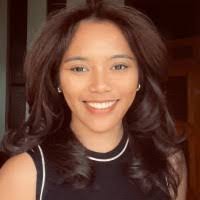 Terri Haddad's Instagram, Twitter & Facebook