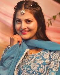 Alena Kosha Biography, Age, Boyfriend, Salary & Unknown Facts