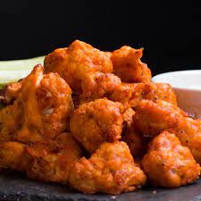 They're crispy on the outside, tender on the inside, and tossed with spicy buffalo sauce. Buffalo Cauliflower Recipe By Tasty