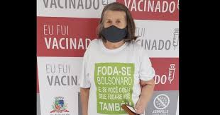 Bolsonaro mentiu mais uma vez na cúpula do clima. Idosa Viraliza Apos Se Vacinar Com Camiseta Contra Bolsonaro Em Joinville