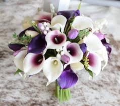 We've used a mix of casablanca lilies, peonies, roses. The 10 Most Elegant Flowers For Your Wedding Bouquet Holidappy