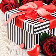 I am supposed to write you a message in this card to tell you how i feel, but i don't think words could describe the love i have for you. Valentines Day Messages Pollen Nation