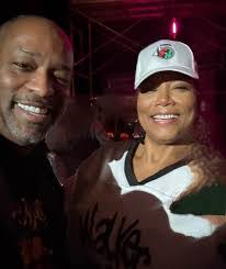 Leland Robinson's Instagram, Twitter & Facebook