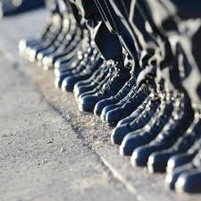 bundeswehr soldaten mussen langer auf neue kampfstiefel warten stern de
