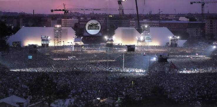 The Wall at the Wall: Roger Waters' Historic Berlin Concert