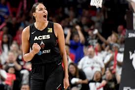 Liz cambage is smiling, 'the house' is rocking and las vegas is quickly embracing the aces (may 31, 2019) liz cambage eager to make debut with las vegas aces (may 31, 2019) outspoken tandem of. 3 Time Wnba All Star Liz Cambage Las Vegas Aces Agree To New Contract Bleacher Report Latest News Videos And Highlights